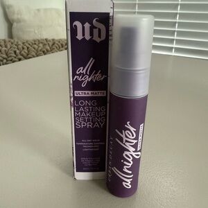 Urban Decay All Nighter Ultra Matte Setting Spray - Sleek Purple